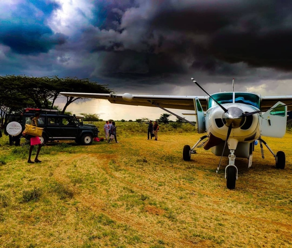 cessna-208-charter-safari